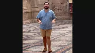 El humorista Benja Serra recorre Murcia con 'Callejeros Benjeros' y llena la ciudad de chistes: "Murcia mucha ilusión venir"