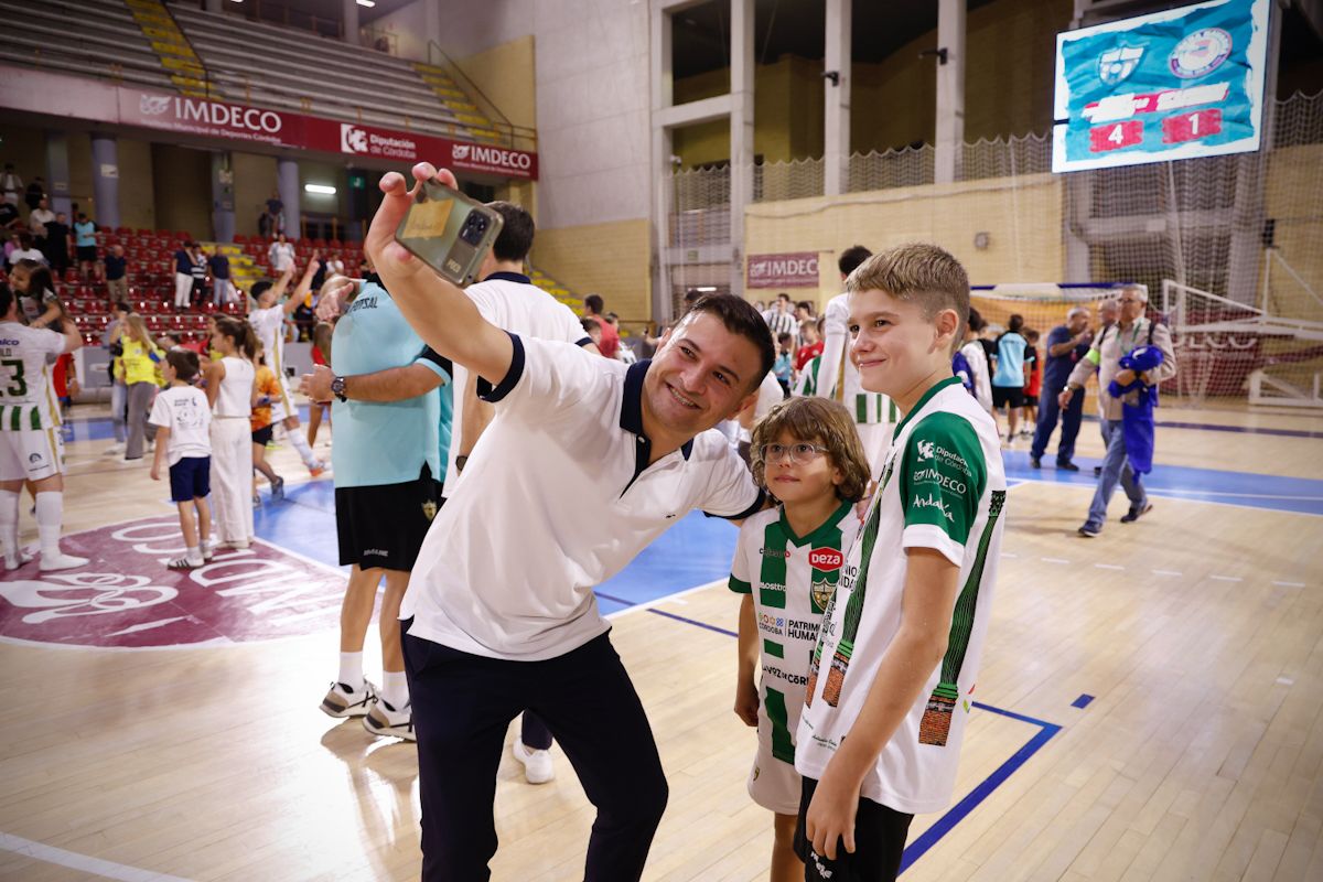 El encuentro Córdoba Futsal - Ribera Navarra en imágenes
