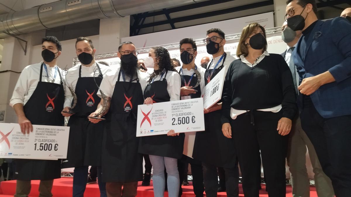 Los tres cocineros que se han llevado los premios del concurso de la gamba roja de Dénia