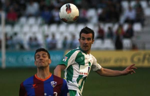 El Córdoba C.F. vence 3 a 1 al Huesca y duerme cuarto