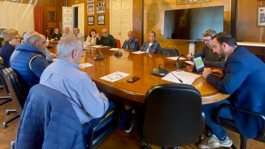 Mieres reclama que dos AVE hagan parada cada día en la comarca del Caudal