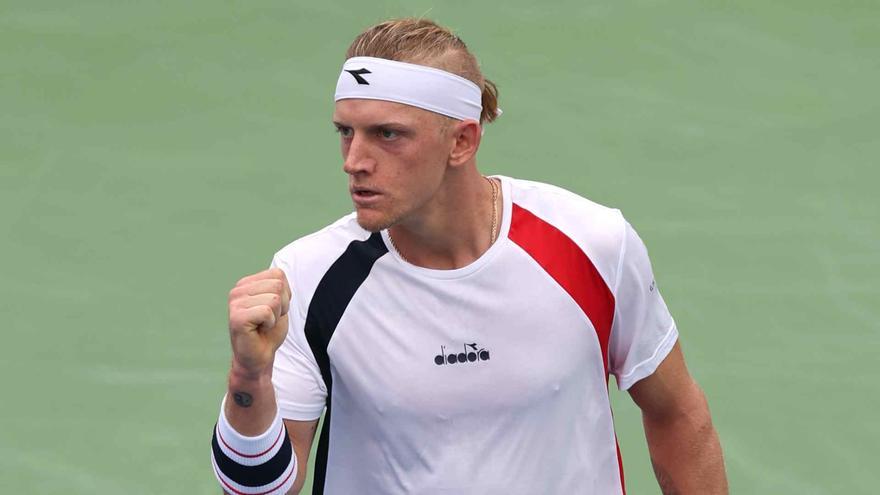 Alejandro Davidovich avanza en Indian Wells