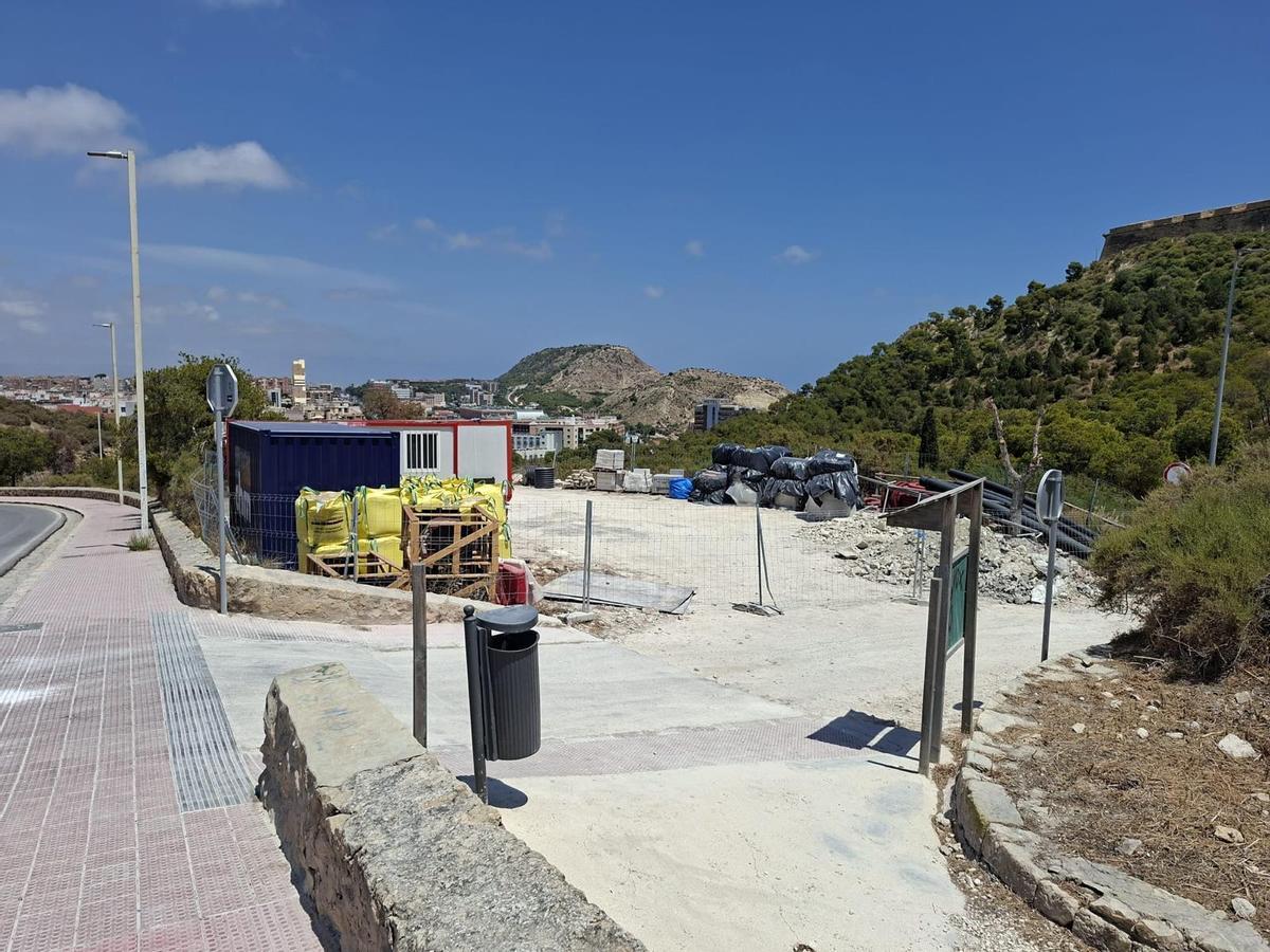 El PSOE alerta de que Alicante es un "polvorín" en pleno riesgo extremo de incendios
