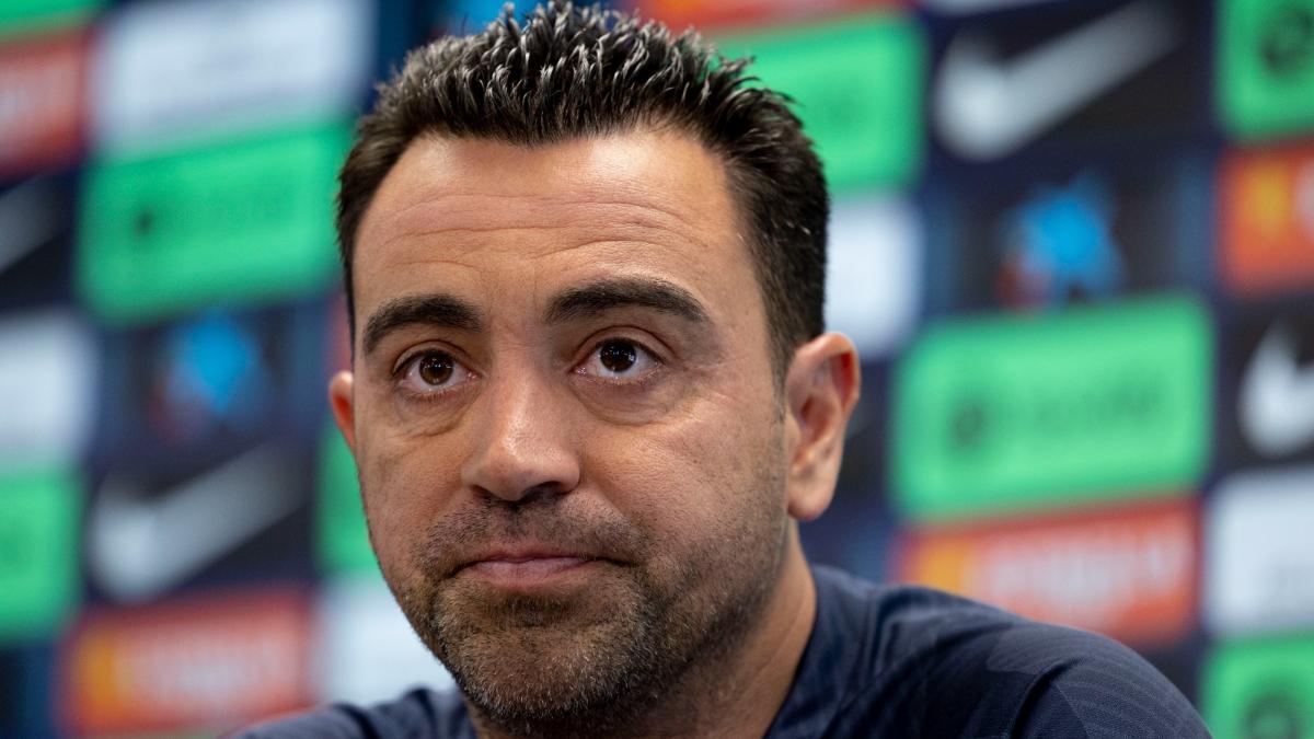 Xavi Hernández: Estamos a un paso de ganar títulos y me habláis de fichajes de la temporada que viene