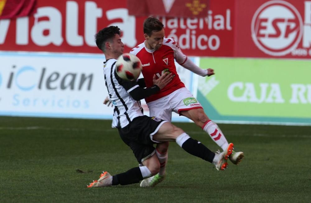 Segunda División B: Real Murcia-Badajoz