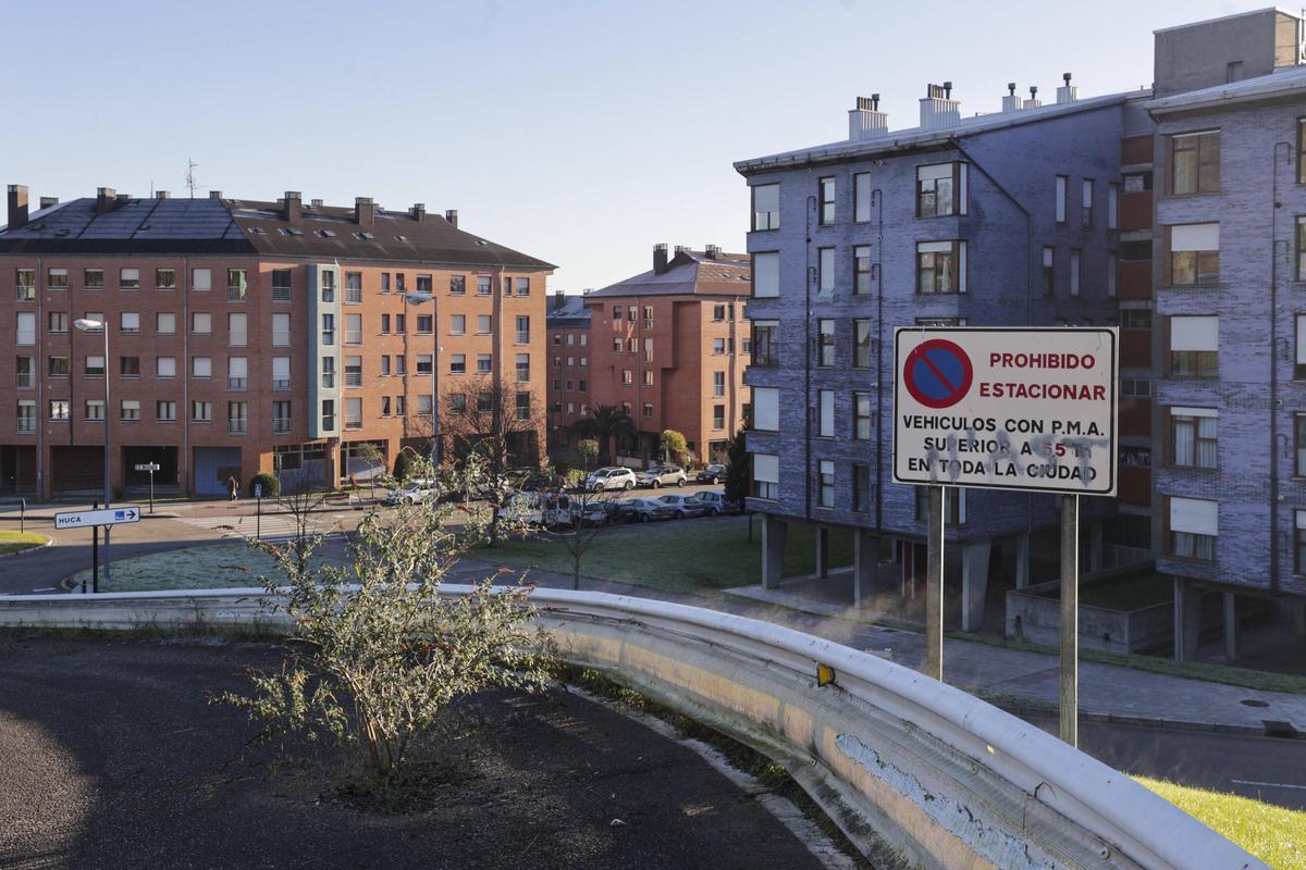 Estado del viejo enlace de la AS-II con La Corredoria.