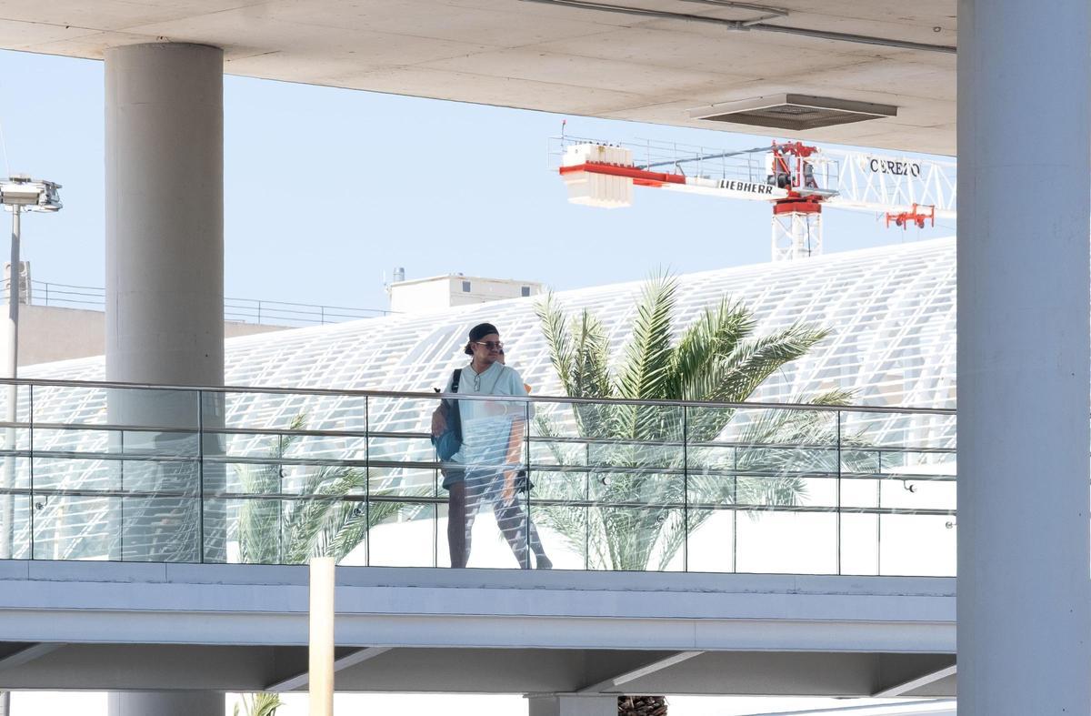 Las fotos de las nuevas plataformas elevadas que estrena el aeropuerto de Palma