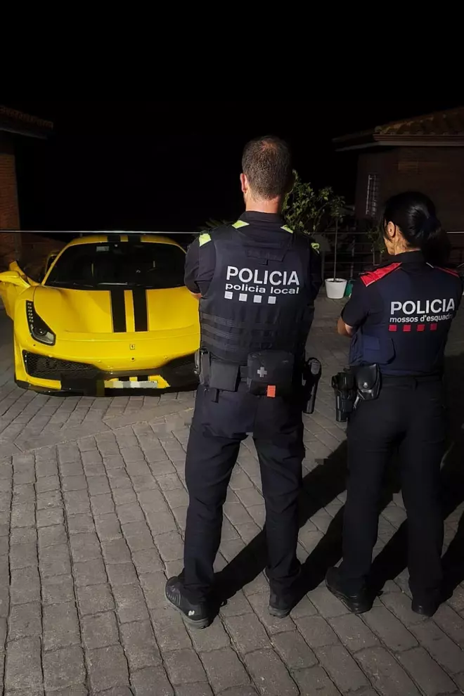 Desmantellen una banda que va robar un Ferrari a Roses i que es dedicava a sostreure vehicles de luxe a nivell europeu