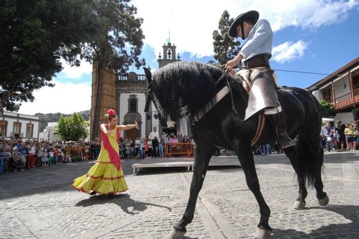 FERIA ROCIERA DE OCTUBRE EN TEROR