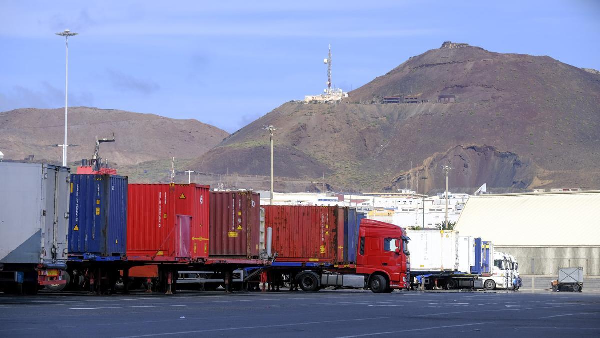 Huelga de transportistas en el Puerto de Las Palmas (27/02/23)