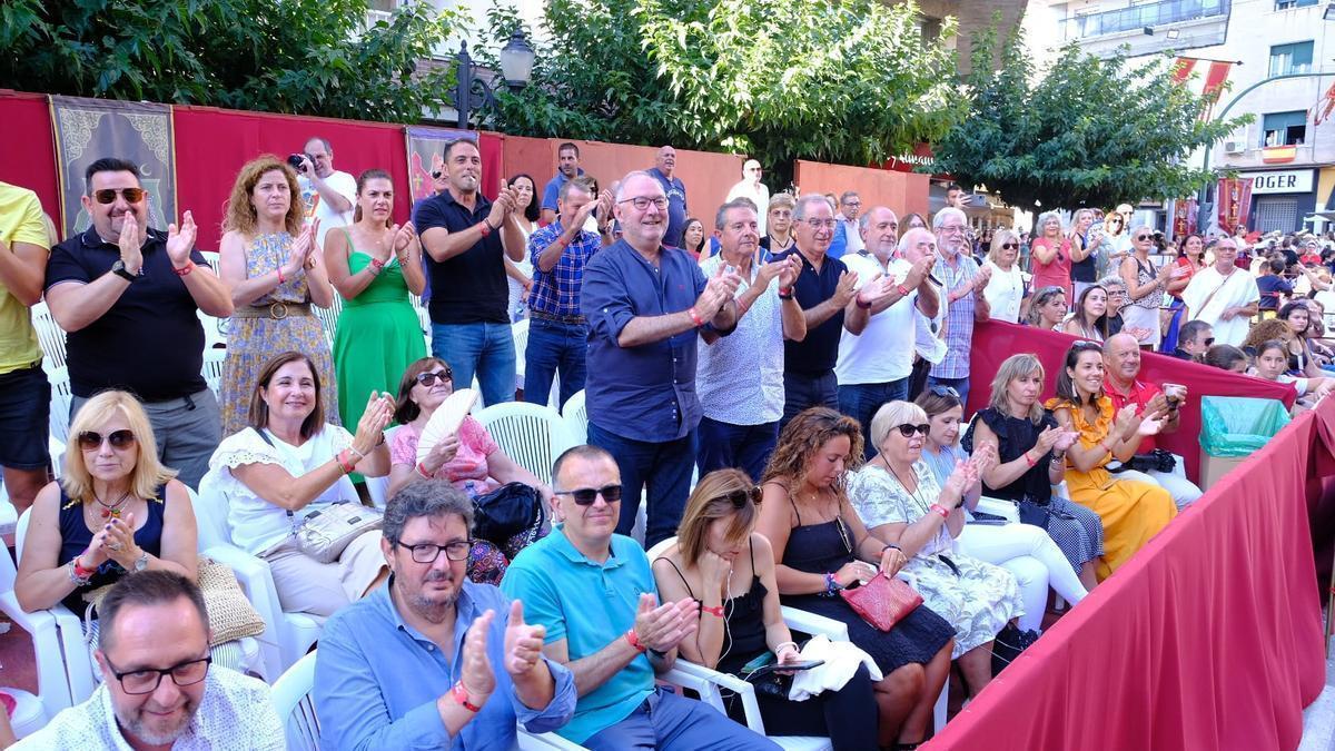 Búscate en los últimos años en las tribunas de Moros y Cristianos de Villena
