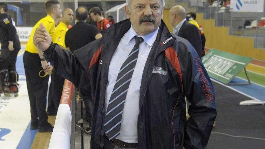 Carlos Gil, en el Palacio de los Deportes de Riazor.