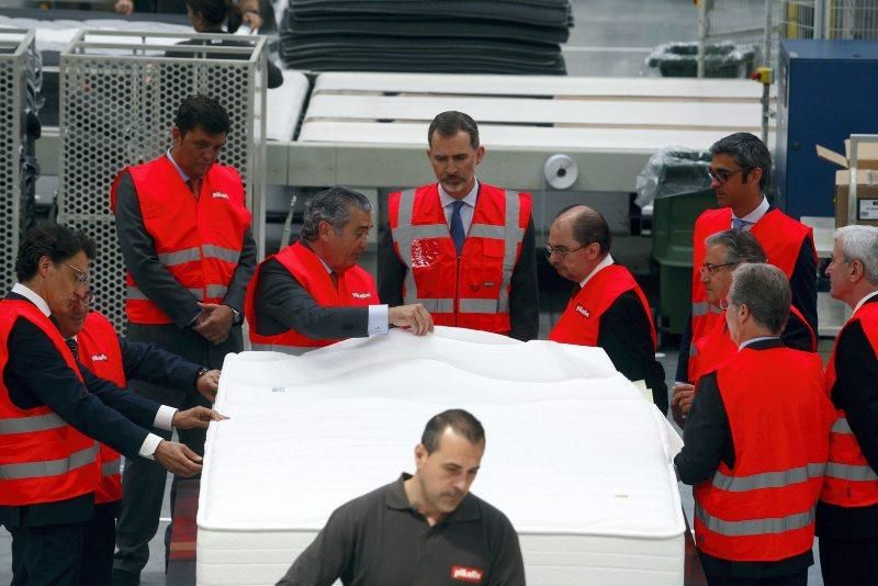 Felipe VI conmemora los actos del septuagésimo aniversario de Pikolín