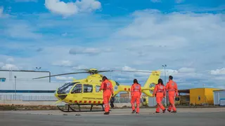Evacuen amb helicòpter a un motorista amb un fort traumatisme a la Jonquera