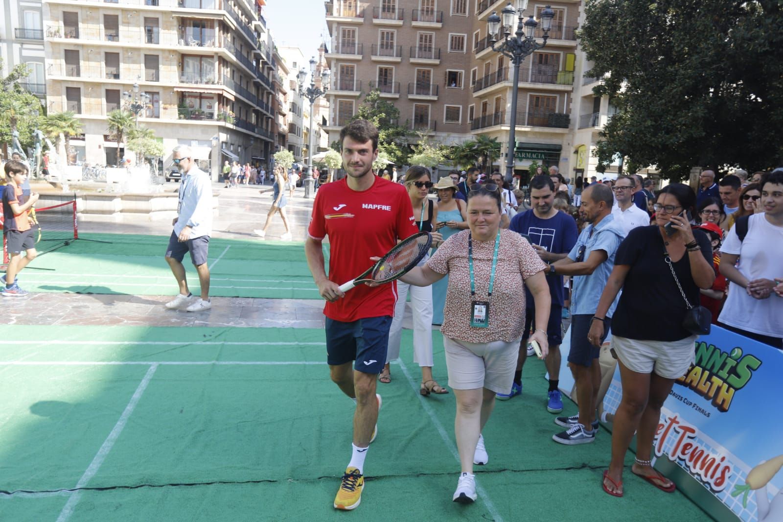 La Copa Davis ya se respira en las calles de València