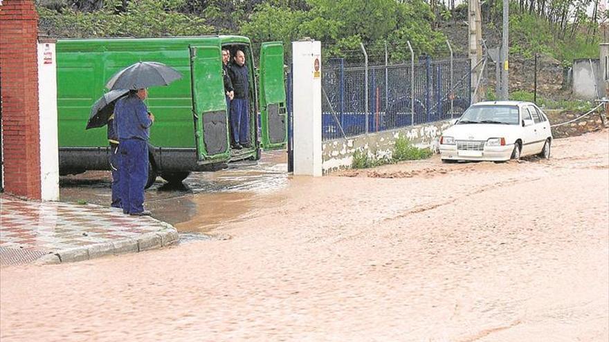 El Ayuntamiento acomete mejoras en el eje local Belén-Pedro Garfias-La Tejera