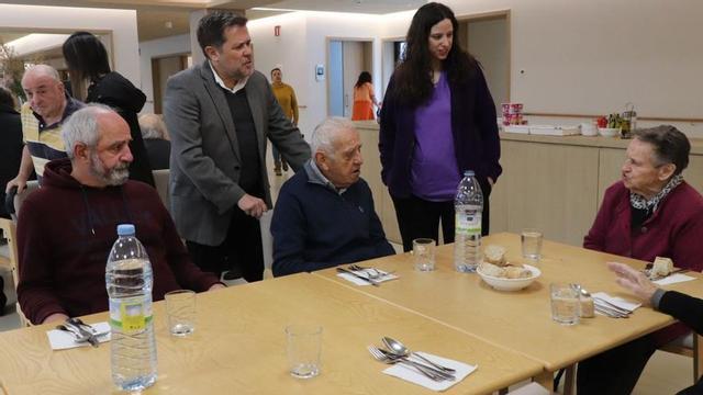 Un grupo de mayores del centro de día, que tiene sus 40 plazas ocupadas.