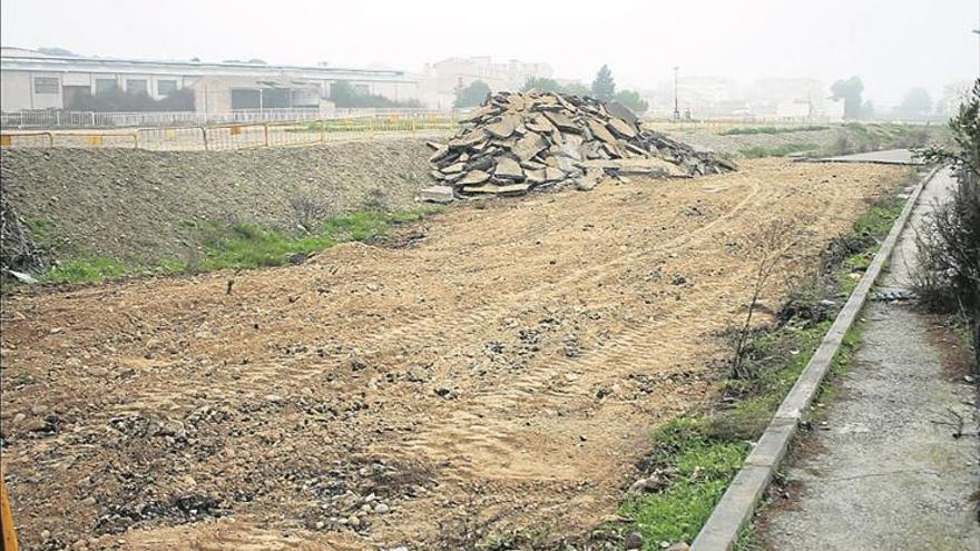 Comienzan las obras para sellar la sima del Camino Real