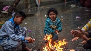 Más de 10.000 menores han muerto en la Franja de Gaza, denuncia Save the Children
