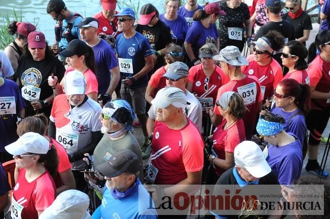 Marcha Nórdica en la mota del río Segura