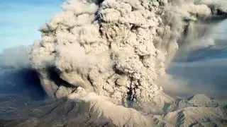 Uno de los volcanes más peligrosos de California podría estar a punto de entrar en erupción