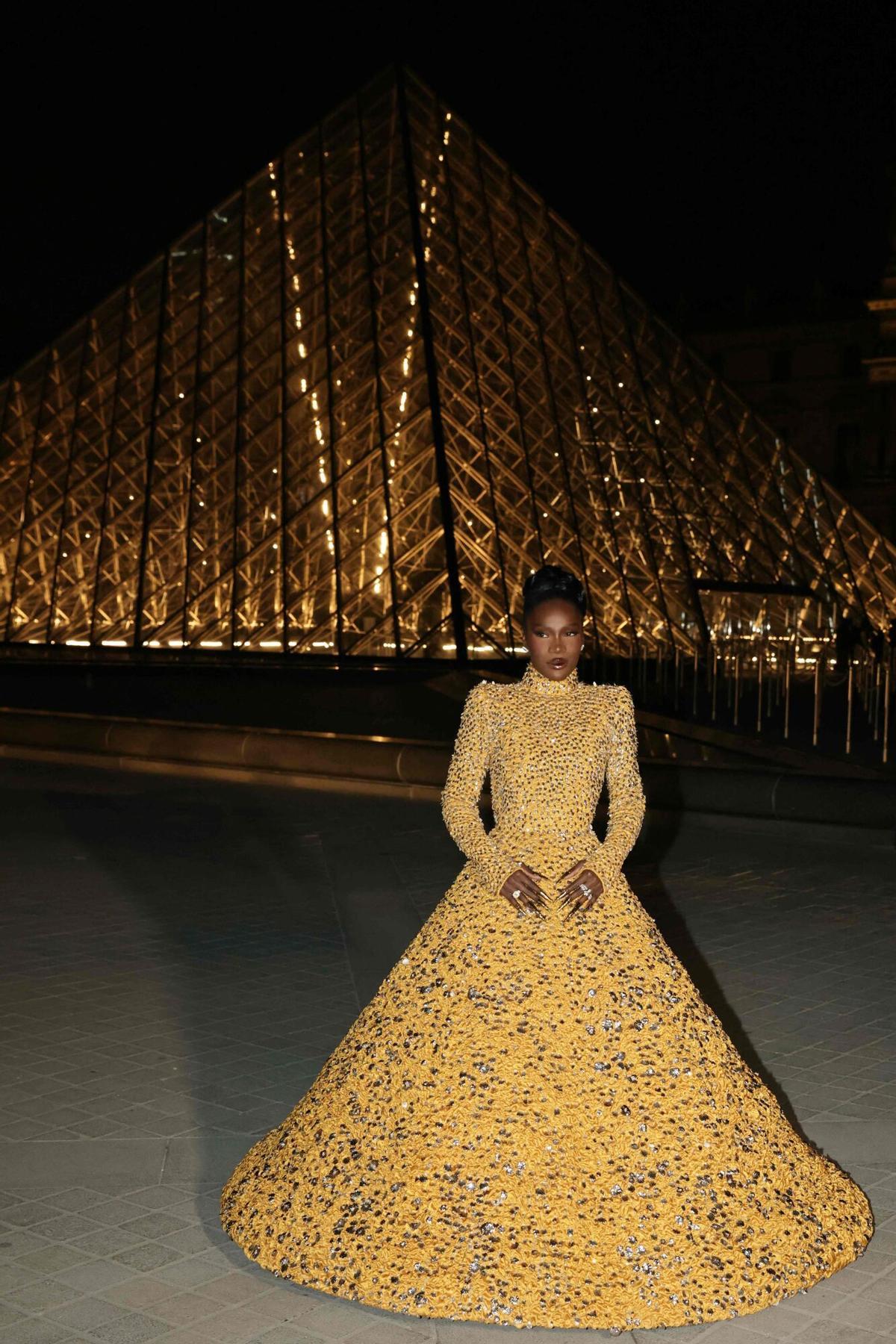 Setmana gran de la moda: dels Oscar a la gala del Louvre