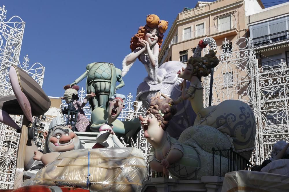 Las fallas ya están en la calle