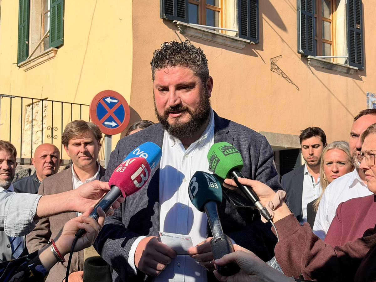 El alcalde de Marratxí, Jaume Llompart, durante la rueda de prensa.