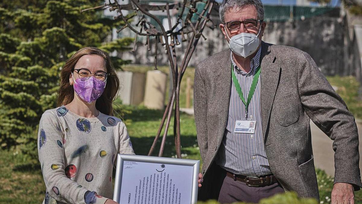 La donació del poema Paràbola per part de Cufí al gerent de l&#039;Hospital de Figueres