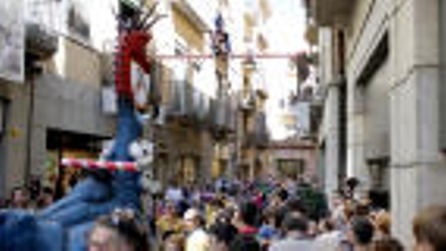 Girona penja dissabte el Tarlà per celebrar les Festes de Primavera
