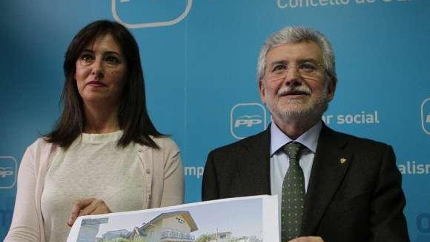 Mónica Mourelo y Rosendo Fernández, el día de la denuncia,  // Regal