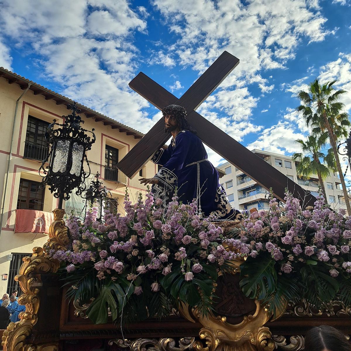 El Nazareno, en el Vía Crucis de este Viernes Santo de Gandia.