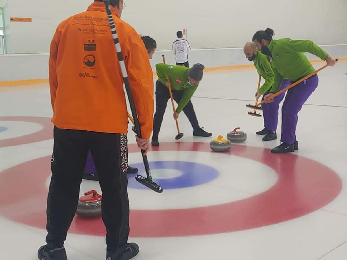 Histórico ascenso a Primera de Los Compadres Curling Málaga