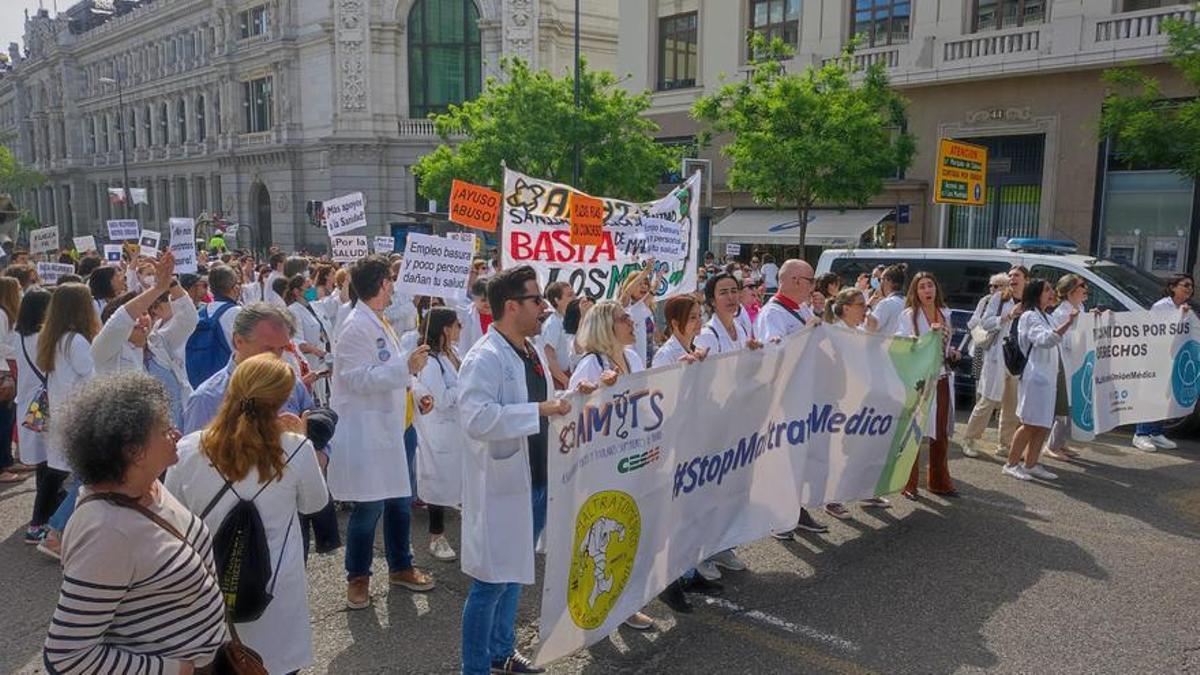 Una de las concentraciones de los médicos en huelga.