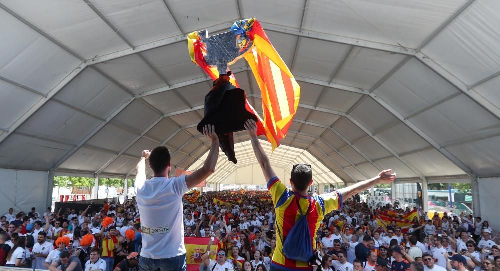 Fan Zone del Valencia CF en Sevilla