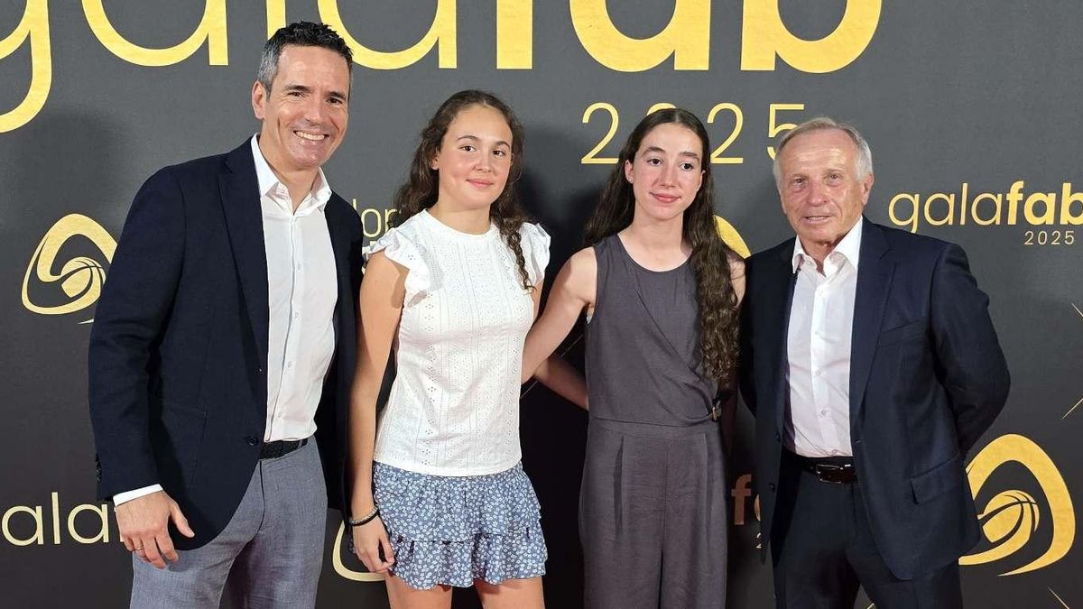 Antonio Conde, Alba Madrid, Marta Carmona y Antonio Gómez Nieto, en la gala de Andújar.