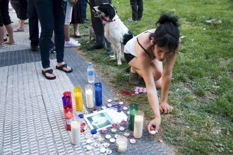 Fotogalería: Rechazo vecinal a la muerte del perro de Las Delicias