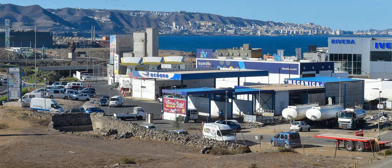 Gasolinera Océano, ubicada en Bocabarranco. En sus inmediaciones se instalará una cadena internacional de comida. | | ANDRÉS CRUZ