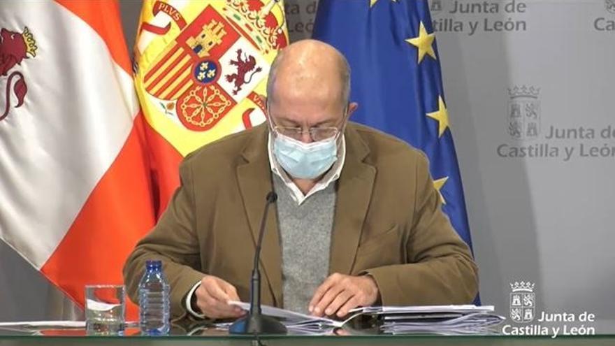 Castilla y León ofrece al Gobierno acoger a 25 menores no acompañados de Canarias