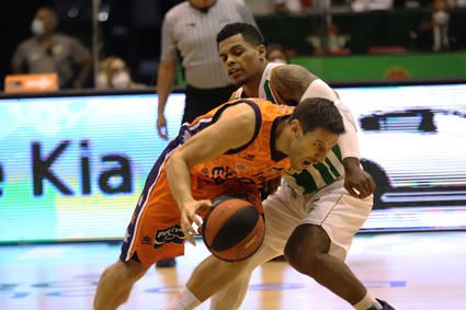 Partido Coosur Real Betis - Valencia Basket