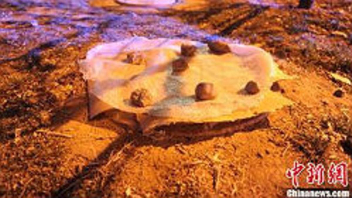 Imatge de la claveguera on vivia l’home a Pequín.