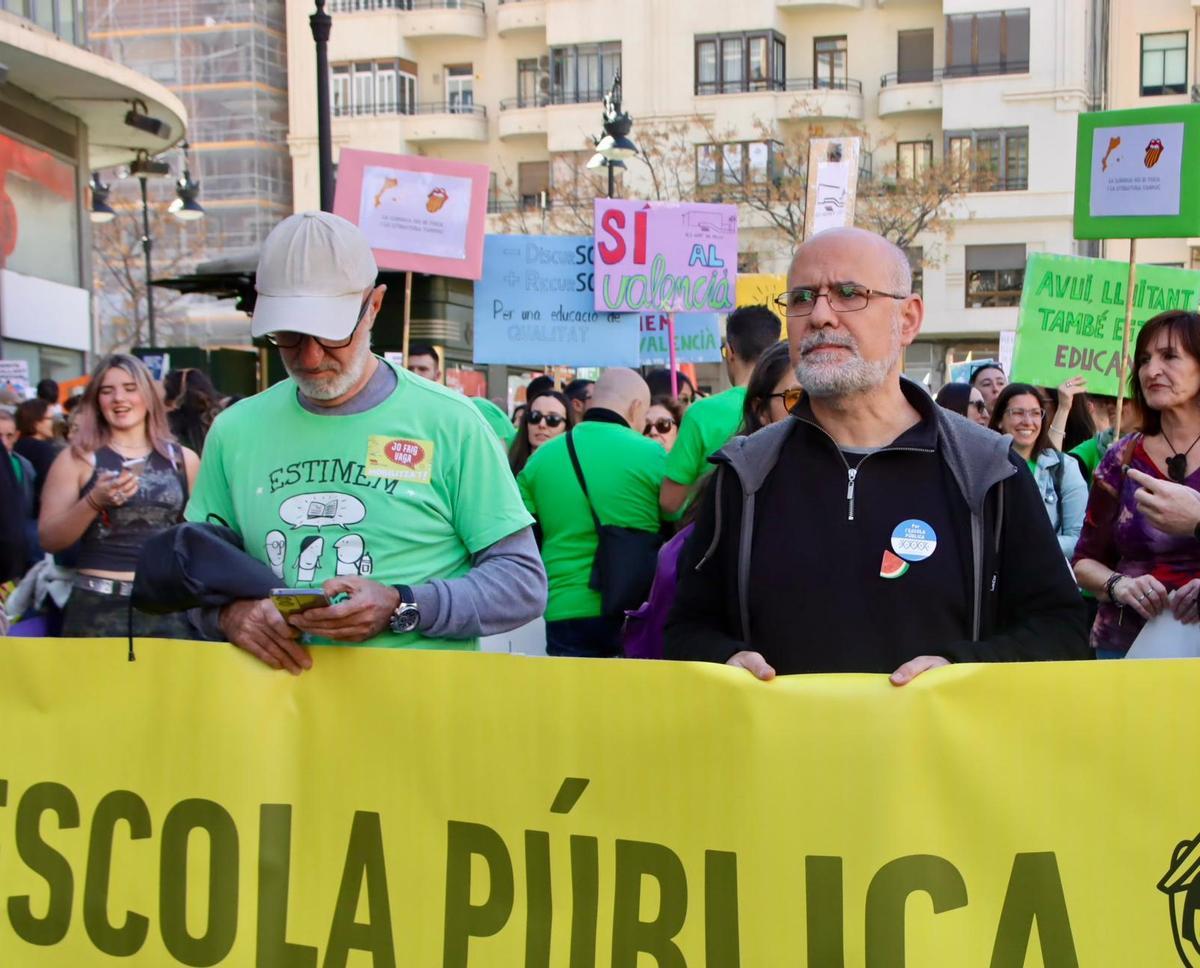 La manifestación de profesores en València en imágenes