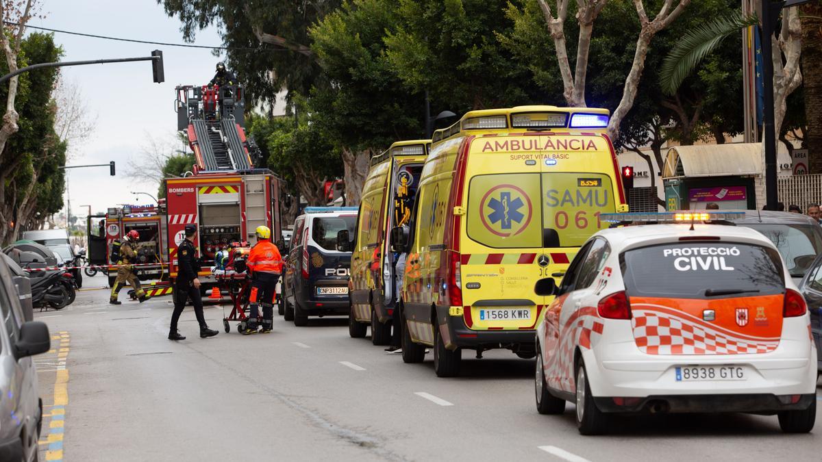 Alarma por un gran incendio en el centro de Ibiza