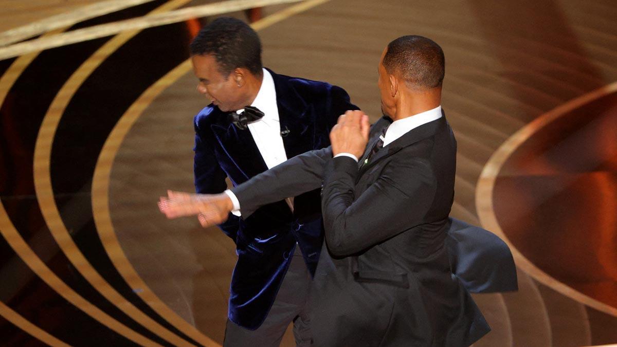 Will Smith golpea a Chris Rock, en la gala de los Oscar