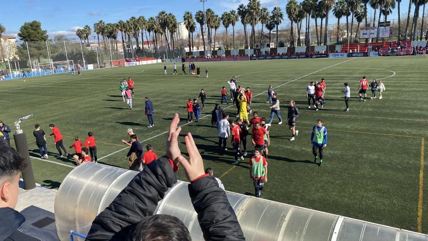 Empate de orgullo y coraje del Montijo ante el Talavera