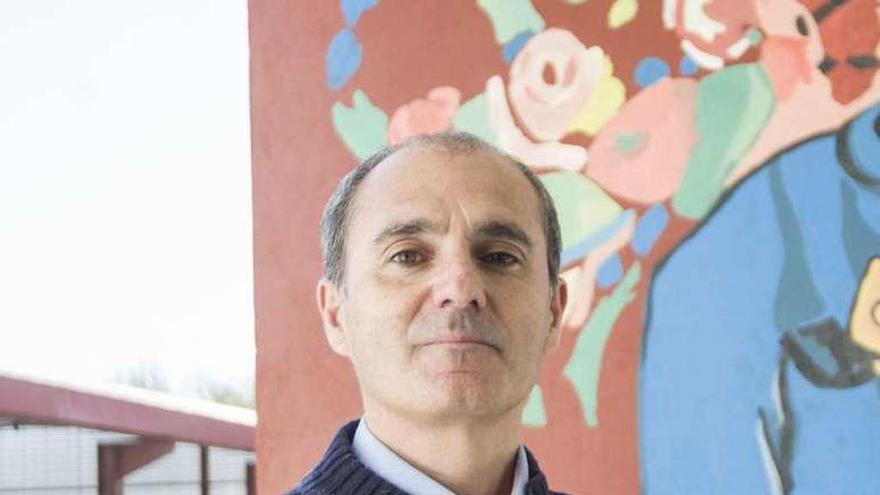 El director del colegio San Pedro de Visma, Juan Manuel Pérez.