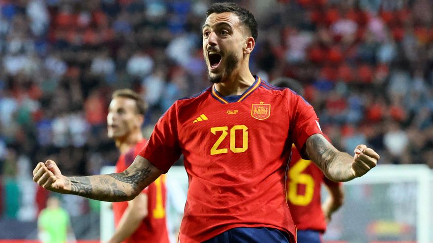 Joselu vuelve a ser el talismán de España para llegar a la final