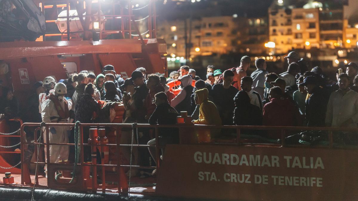 Llegada del Guardamar Talia con migrantes, en una imagen de archivo