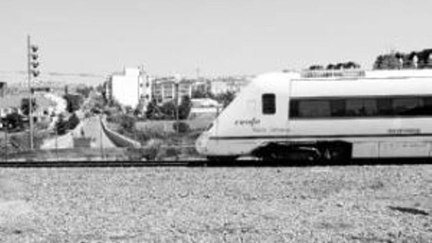 Seis de cada 10 trenes circularán pese a la huelga de interventores