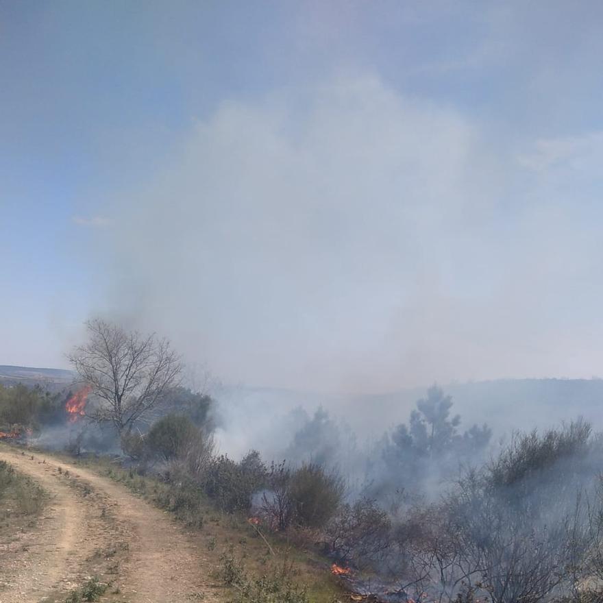 Restos del incendio de Castillo de Alba.